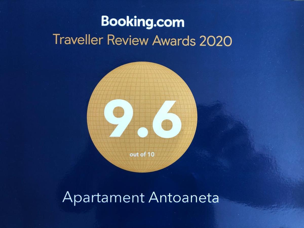 Апартаменти Apartament Antoaneta Ришнов Екстер'єр фото